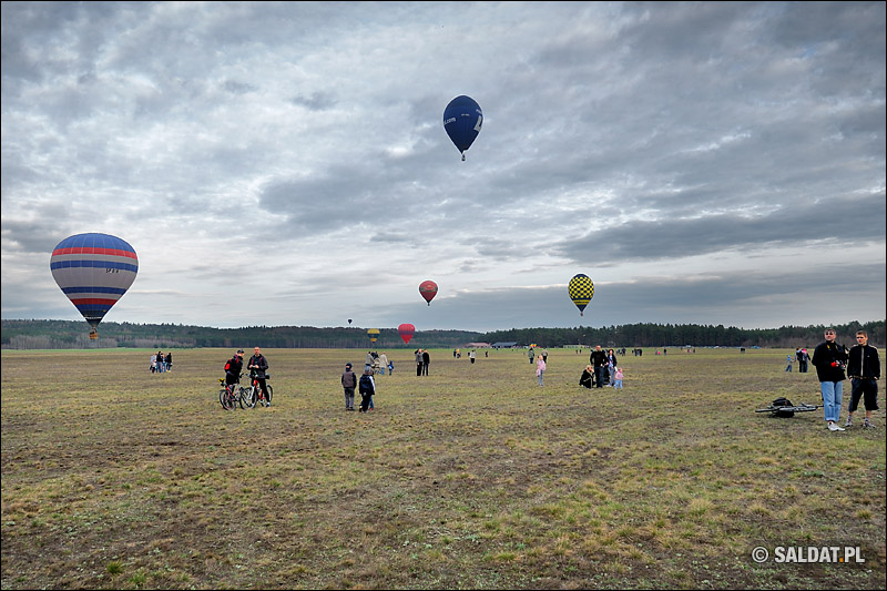 51  zaw-balon51.jpg  51