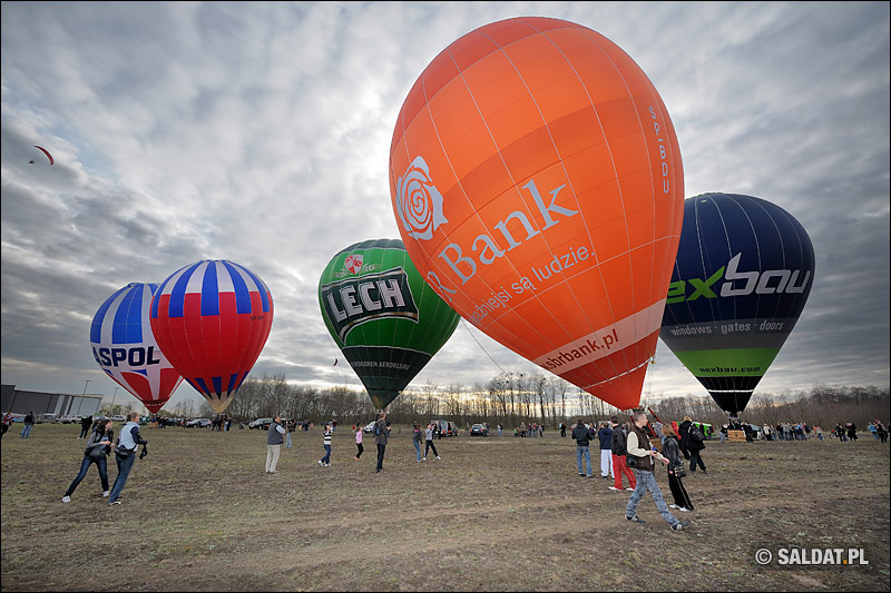 52  zaw-balon52.jpg  52
