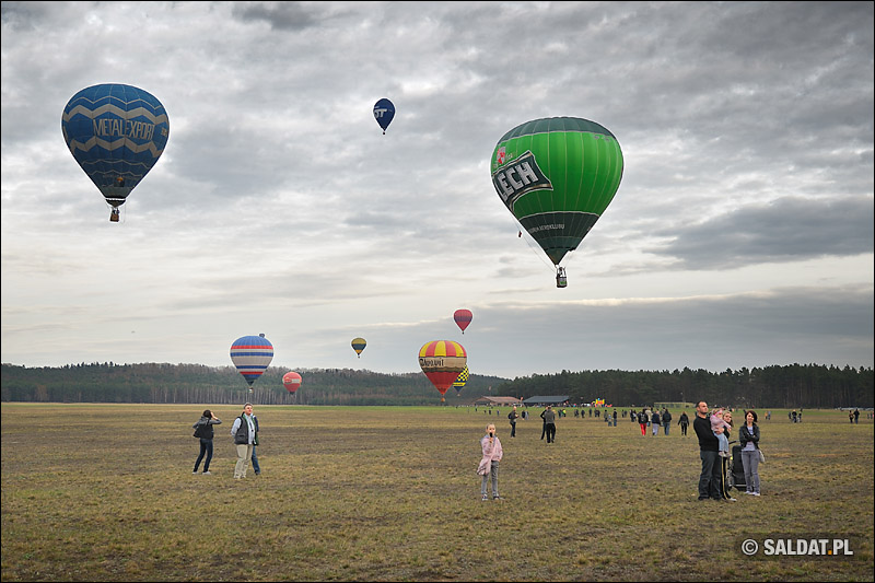 56  zaw-balon56.jpg  56