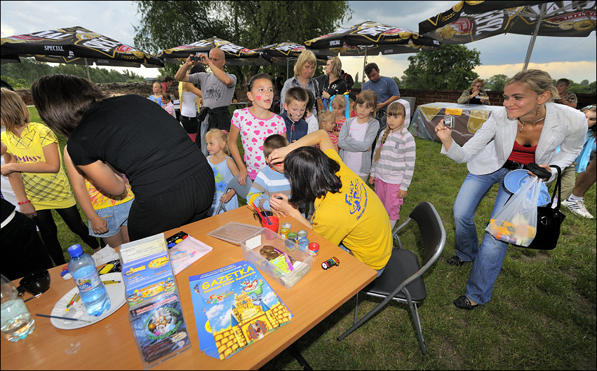 Dni wiecia 2009 - Festiwal Kultur Mania Poznawania