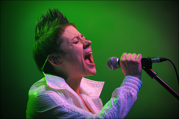 Nocne piewanei (2008) Maria Peszek
