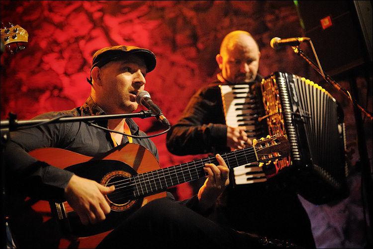 Nocne piewanie (2010)
