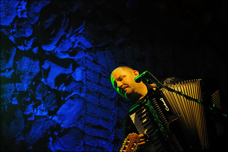 Nocne piewanie (2010)